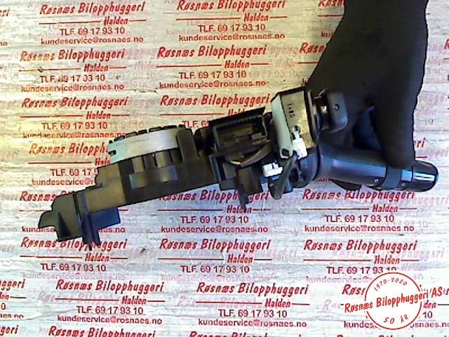 Bryter blink til Toyota Avensis 2009-2015 (Type III, Fase 1)  (TOYOTA|0518017F423||8414005180)