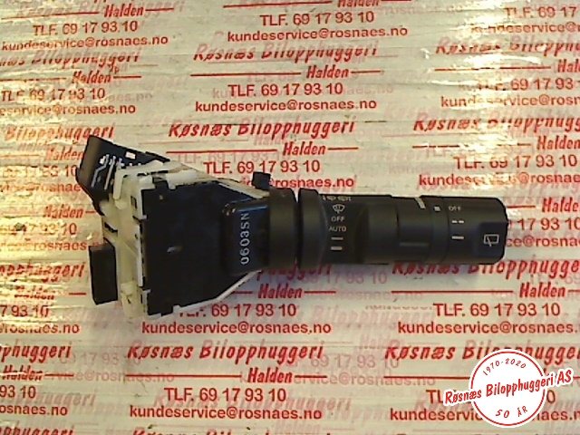Bryter visker til Nissan Pathfinder, 2010-2014 (Fase 2) (R51) (R51) (NISSAN|25260EB65A)