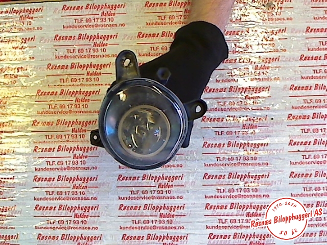 Tåkelykt høyre foran til VW Passat, 2001-2005 (B5,3BG) (B5,3BG) (VOLKSWAGEN|3B7941700A)