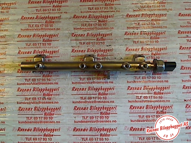 Dyseskinne (fuelrail) til BMW 3-Serie 2005-2011 (E90/E91/E92/E93) (E90/E91/E92/E93) (BMW|1353756247403|)