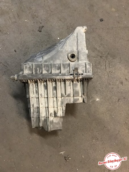 Luftfilterboks til VW Transporter / Caravelle 2003-2009 (Fase 1) (T5) (T5) (VOLKSWAGEN|7H0129601||7H0129601M)