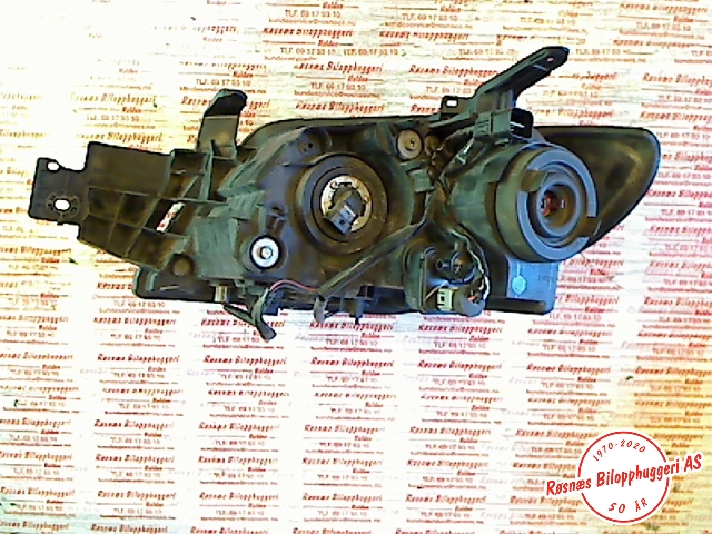 Frontlykt høyre halogen til Mitsubishi Outlander 2003-2006 (Type I)  (MITSUBISHI|MN190170|)