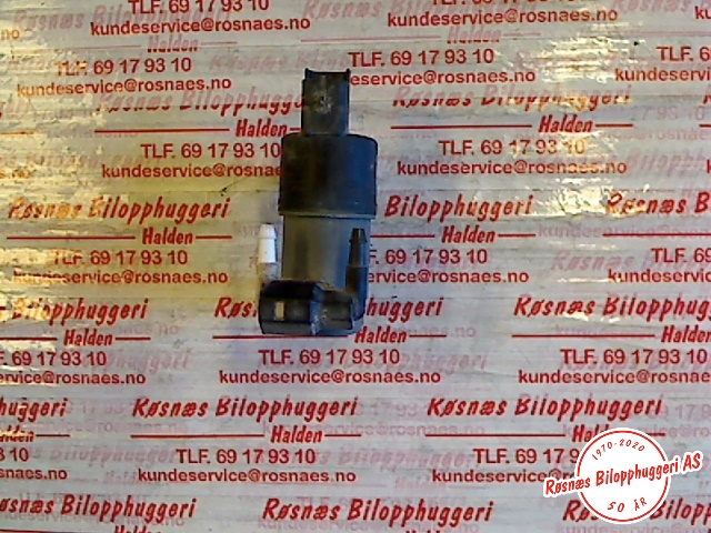 Spylerpumpe foran til Nissan Qashqai 2007-2010 (Type I, Fase 1)  (NISSAN|28920BU010|)