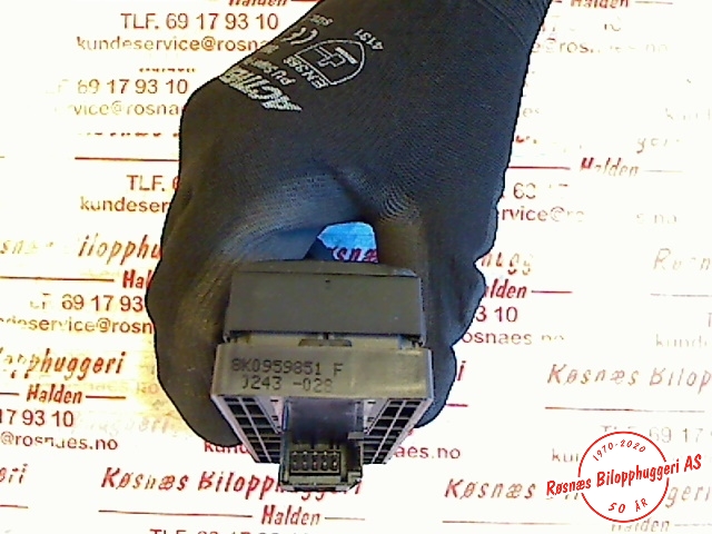 Bryter ruteheis til Audi A4 2007-2014 (Type IV) (B8) (B8) (AUDI|8K0959851F|)