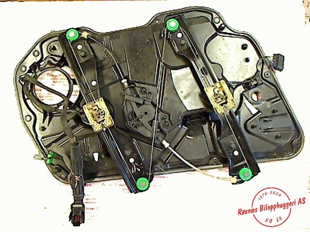 Ruteheis til Volvo V60 2010-2013 (Type I, Fase 1)  (VOLVO|31349487||31440786)