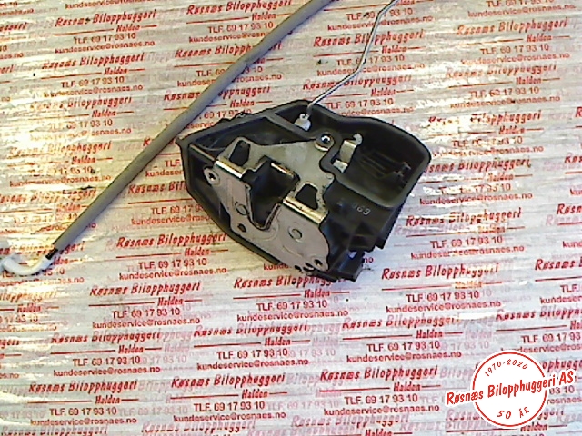 Låsekasse venstre til BMW X3 2003-2006 (Fase 1) (E83) (E83) (BMW|51227202147|)