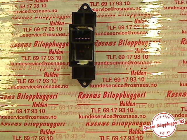 Bryter ruteheis til Mitsubishi ASX 2010-2019 (MR587944|C8DD411MB|)