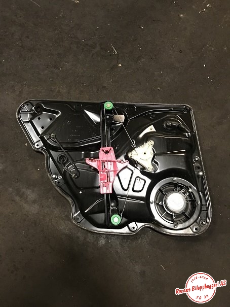 Ruteheis til VW Passat, 2011-2015 (B7) (B7) (VOLKSWAGEN|3AA839756)
