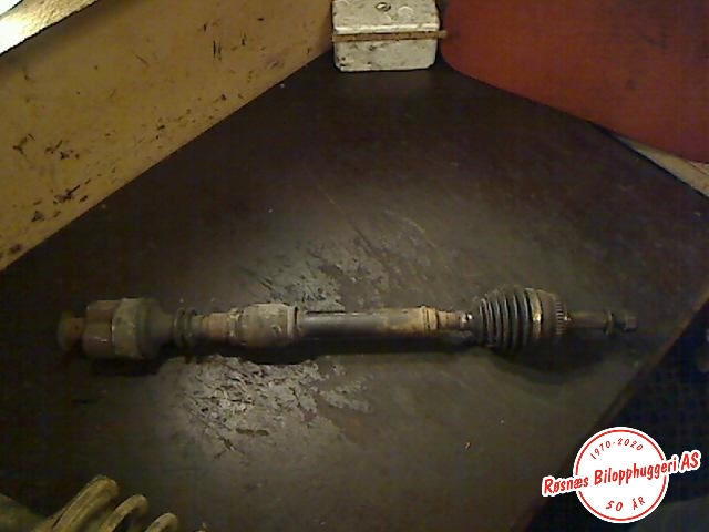 Drivaksel høyre foran til Volvo V40 / S40 1994-2000 (Type I, Fase 1) (VOLVO|)