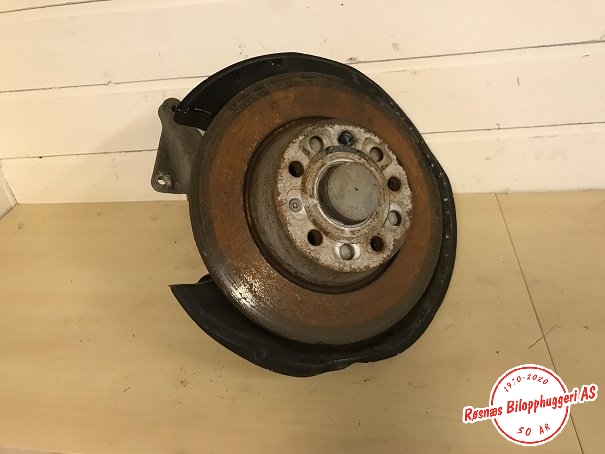 Hjulspindel høyre bak til VW Passat 2011-2015 (B7) (B7) (VOLKSWAGEN|)