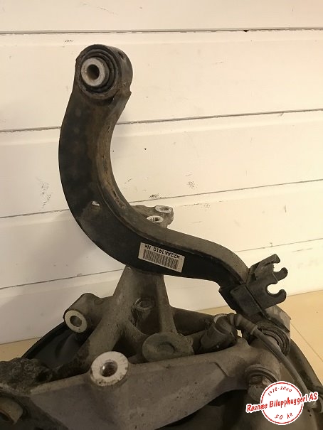 Bærebru høyre bak til VW Passat, 2011-2015 (B7) (B7) (VOLKSWAGEN|)