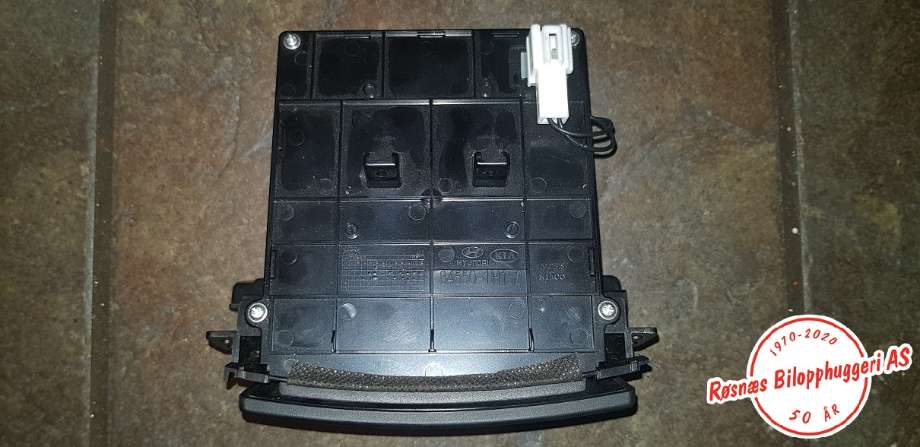 Dashbord askebeger til Kia Cee