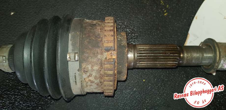 Drivaksel høyre foran til Nissan Primera 2002-2007 (P12) (P12) (NISSAN|)