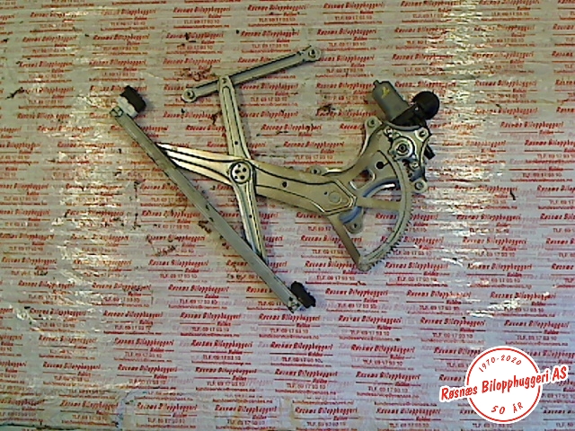 Ruteheis høyre foran til Toyota Hilux, 2006-2011  (TOYOTA|85710-0K010)