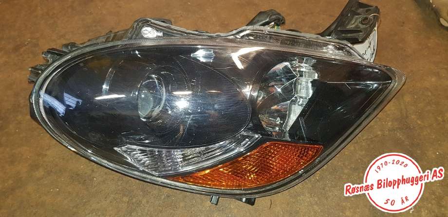 Frontlykt høyre halogen til Mitsubishi i-MiEV 2010-->> (MITSUBISHI|)