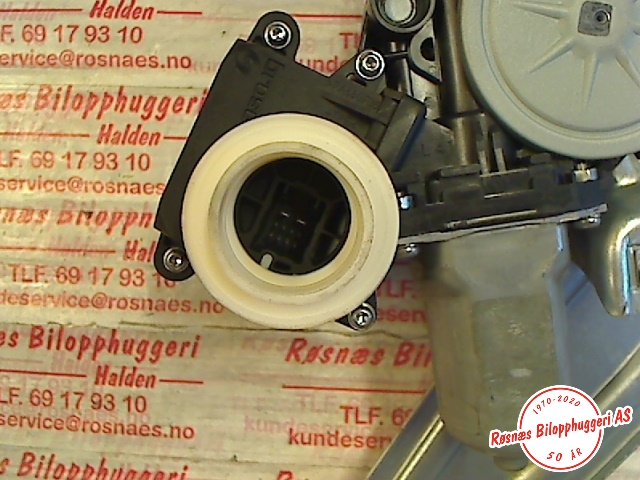 Ruteheis høyre bak til Toyota Avensis 2009-2015 (Type III, Fase 1)  (TOYOTA|69830-05130||69830-05131)