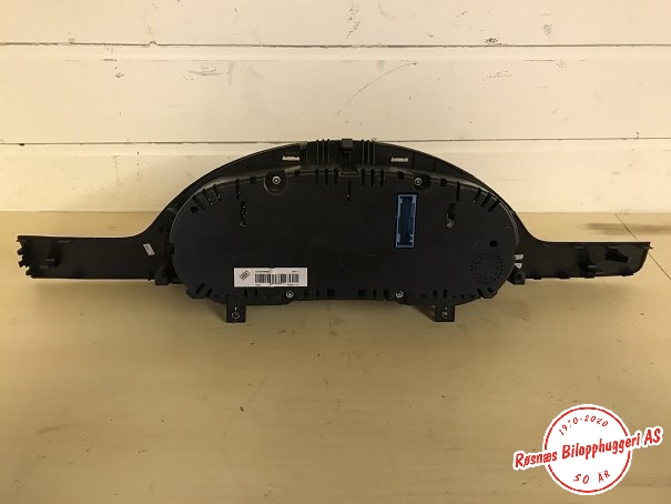 Speedometer til VW Passat 2011-2015 (B7) (B7) (VOLKSWAGEN|3AA920870D|)
