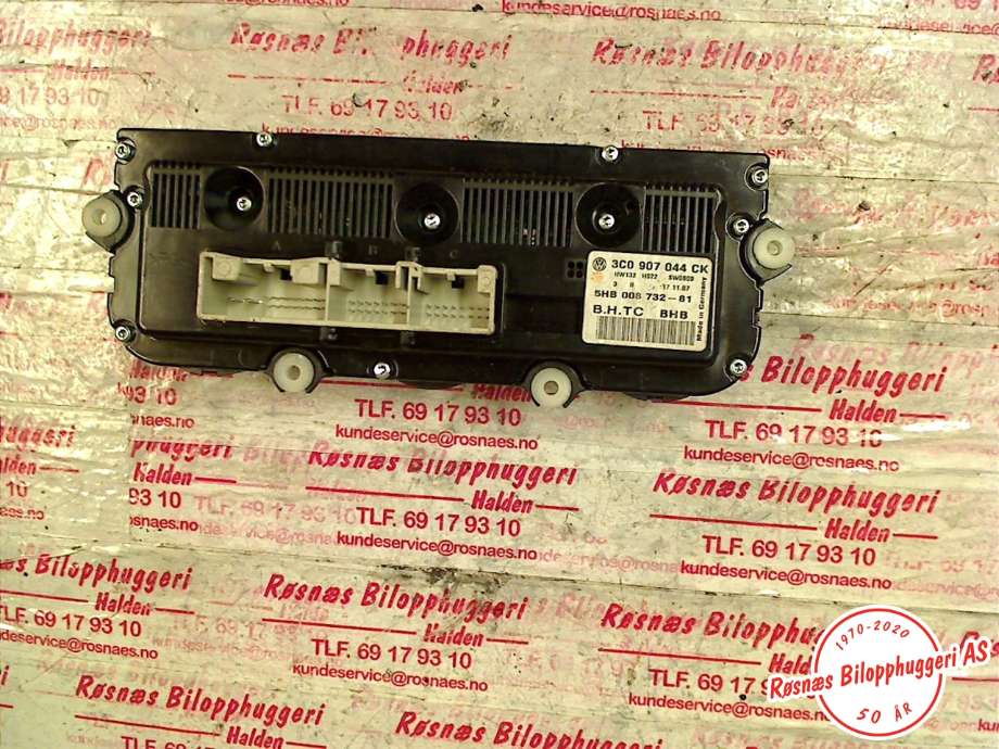 Varmeapparat betjening til VW Passat 2005-2010 (B6) (B6) (VOLKSWAGEN|3C0907044CK|)