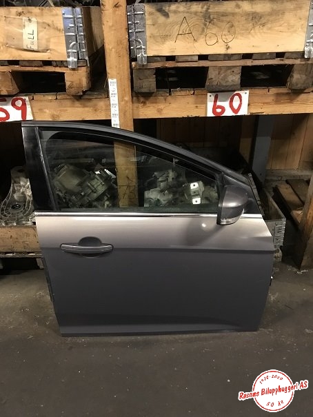 Siderute høyre foran til Ford Focus, 2011-2014 (Type III, Fase 1) (FORD|)