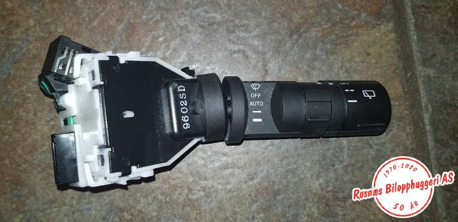Bryter visker til Nissan Qashqai, 2007-2010 (Type I, Fase 1) (NISSAN|)