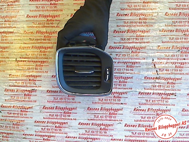 Dashbord friskluftdyse til Volvo V60, 2010-2013 (Type I, Fase 1)  (VOLVO|30791697)