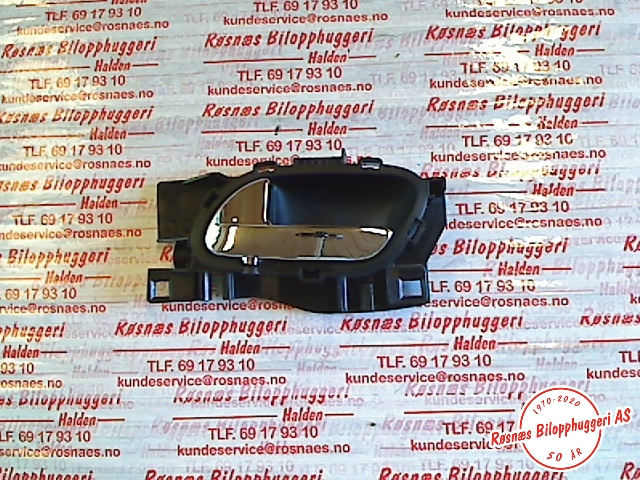 Dørhåndtak inv venst foran til Peugeot 3008, 2009-2016 (Type I) (PEUGEOT|9683446877)