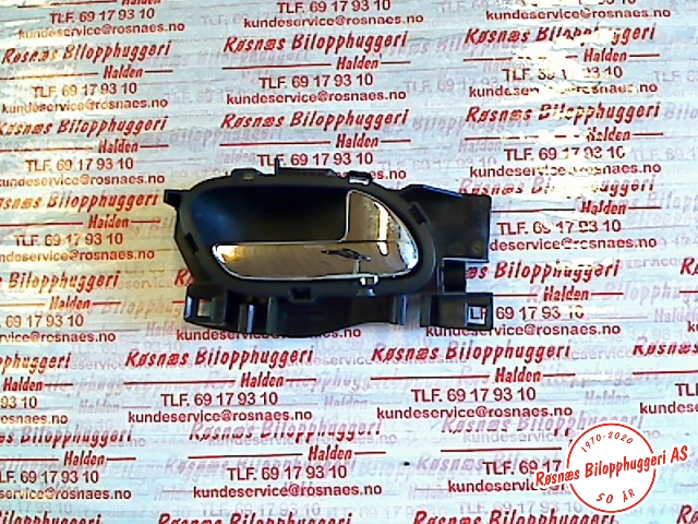 Dørhåndtak inv høyre bak til Peugeot 3008, 2009-2016 (Type I) (PEUGEOT|9683446577)