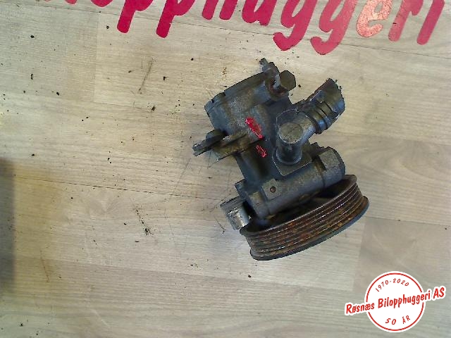 Servo pumpe mekanisk til Mercedes E-Klasse 1995-2000 (Fase 1) (W210) (W210) (MERCEDES|0024663101|)