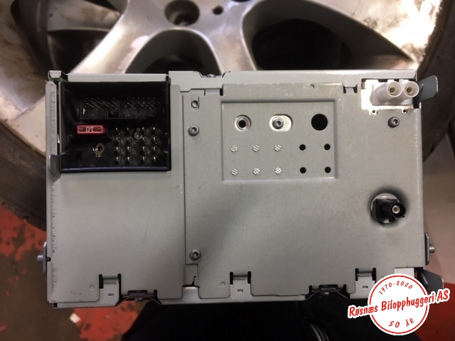 Bilstereo til VW Touran 2010-2015 (Type I, Fase 3)  (VOLKSWAGEN|)