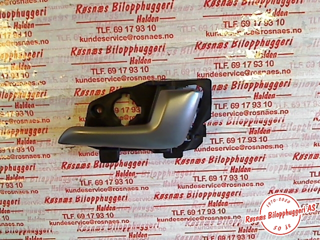 Dørhåndtak inv høyre bak til Kia Rio, 2011-2017 Type III (KIA|836201W010)
