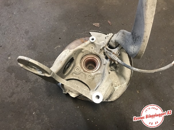 Hjulspindel høyre bak til Audi A4 2007-2014 (Type IV) (B8) (B8) (AUDI|8K0505432AR|)