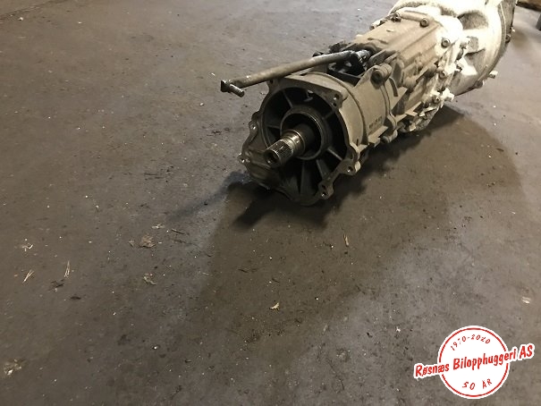 Girkasse manuell 6-trinn til BMW X3 2003-2006 (Fase 1) (E83) (E83) (BMW|23003428269||23003439814)