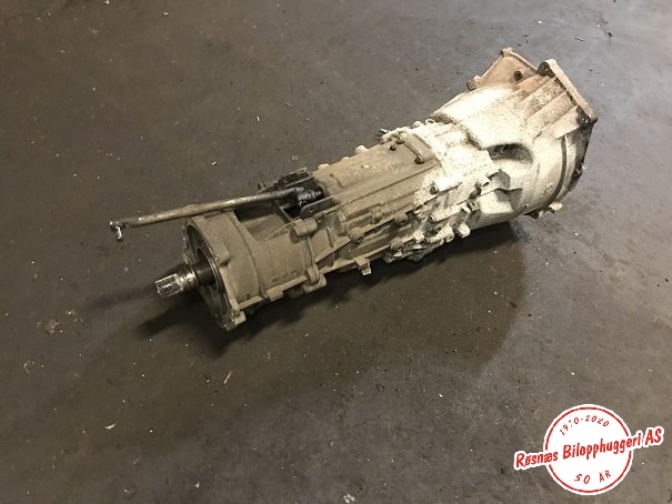 Girkasse manuell 6-trinn til BMW X3 2003-2006 (Fase 1) (E83) (E83) (BMW|23003428269||23003439814)