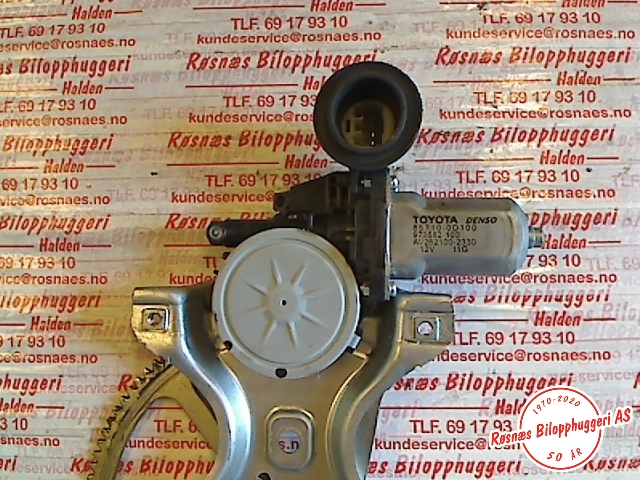 Ruteheis høyre foran til Toyota Auris 2007-2010 (Type I, Fase 1)  (857100D100|973582100|)