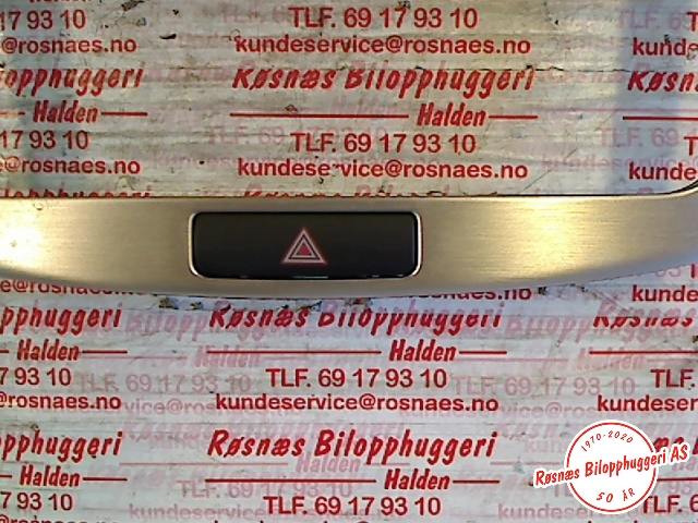 Bryter nødblink til VW CC 2012-2014 (PASSAT CC) (PASSAT CC) (VOLKSWAGEN|9535091QB|)