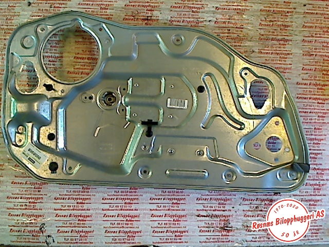 Ruteheis til Volvo V50 2004-2007 (Fase 1)  (VOLVO|8679080|)