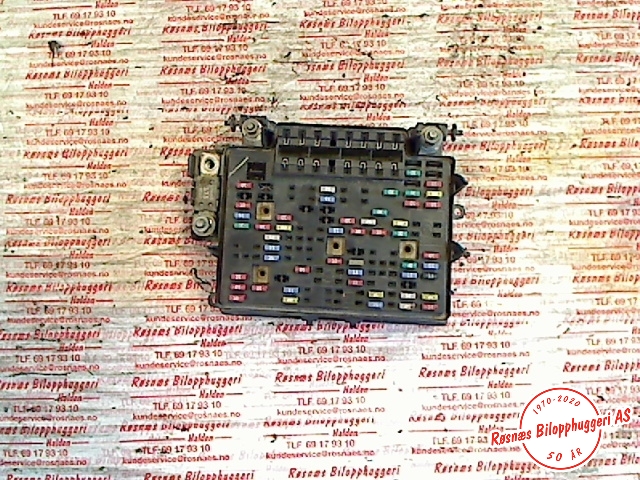 Sikringsboks til Chevrolet Silverado, 2002-2006 (CHEVROLET|15328827-03)
