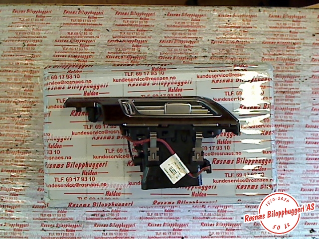 Dashbord friskluftdyse til Mercedes E-Klasse, 2013-2016 (Fase 2) (W212) (W212) (MERCEDES|A2126802593)