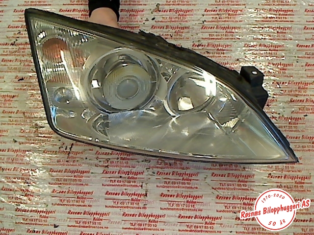 Frontlykt høyre xenon til Ford Mondeo, 2001-2007 (Type III) (FORD|1S71-13005-CM)