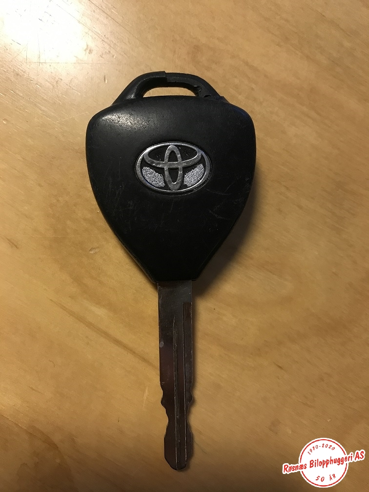 Nøkkel til Toyota Avensis 2009-2015 (Type III, Fase 1) (TOYOTA|)