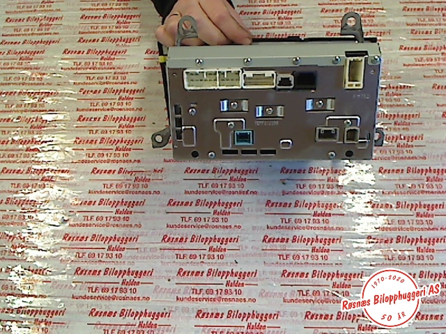 Bilstereo navigasjon til Toyota Avensis 2009-2015 (Type III, Fase 1) (TOYOTA|8611360V640|)