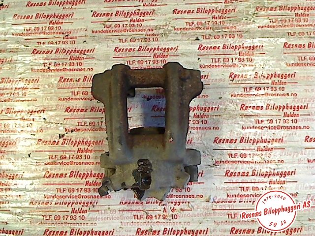 Bremsecaliper høyre foran til BMW 3-Serie, 2012-2018 (F30/F31/F34) (F30/F31/F34) (BMW|34 11 6 850 650)