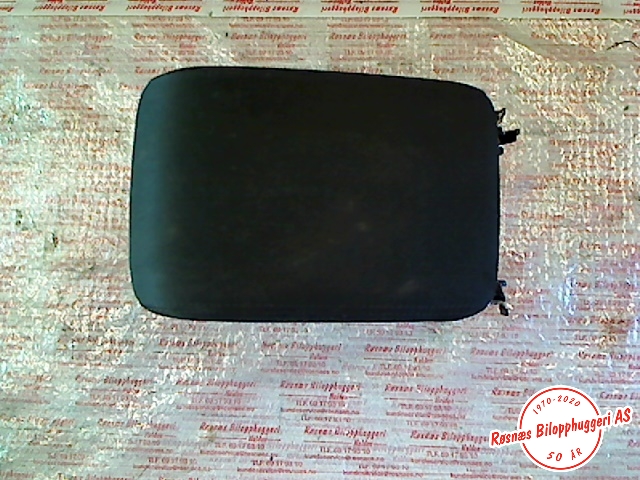 Sete armlene lokk til Audi A4, 2007-2014 (Type IV) (B8) (B8) (AUDI|8K0864283)