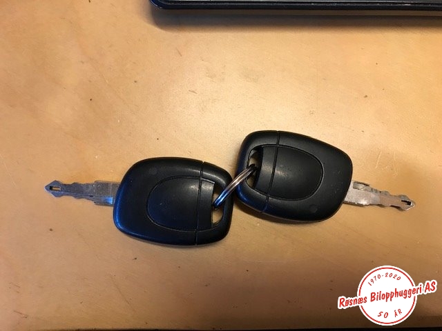 Nøkkel til Renault Clio 2001-2006 (Type II, Fase 2)  (RENAULT|)