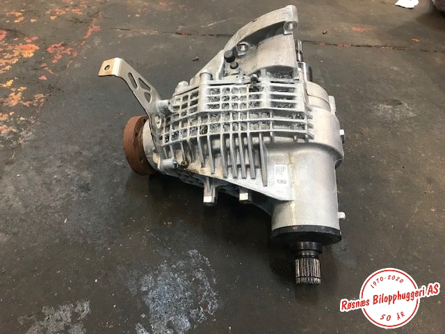 Girkasse 4WD fordelingskasse til VW Transporter / Caravelle 2019-->> (T6.1) (T6.1) (VOLKSWAGEN|NKD|09N409053E|SDP)
