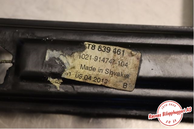Ruteheis til Audi A5 2007-2016 (Type I)  (AUDI|8T8 839 461|)