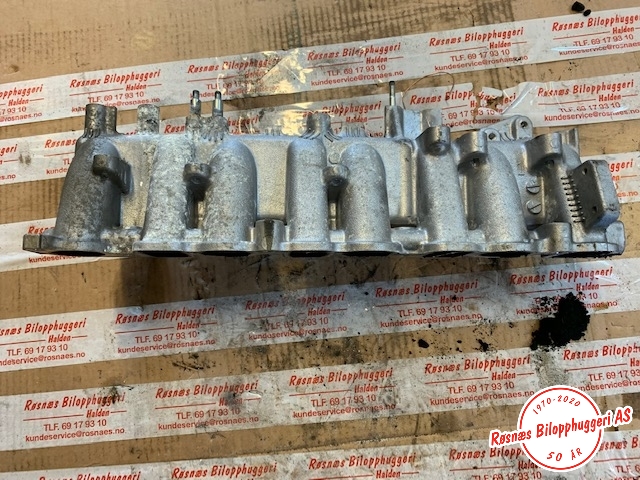 Manifold innsug til Toyota Hilux 2006-2011 (TOYOTA|)