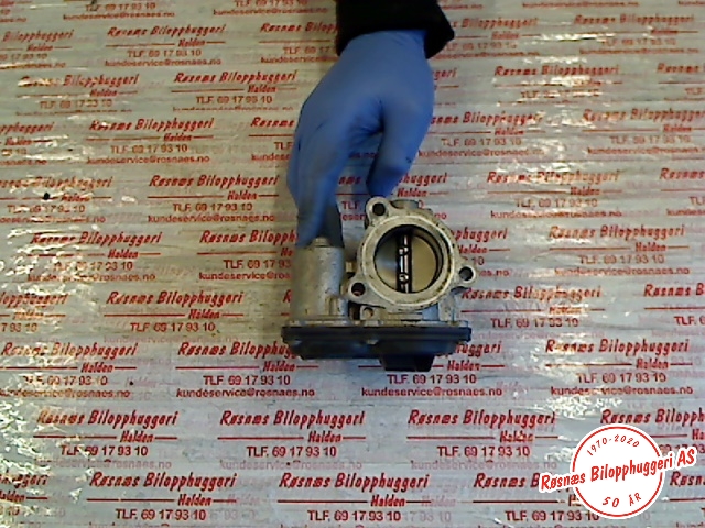 Spjeldhus til Ford Focus 2011-2014 (Type III, Fase 1)  (FORD|CM5G-9F991-FC|)