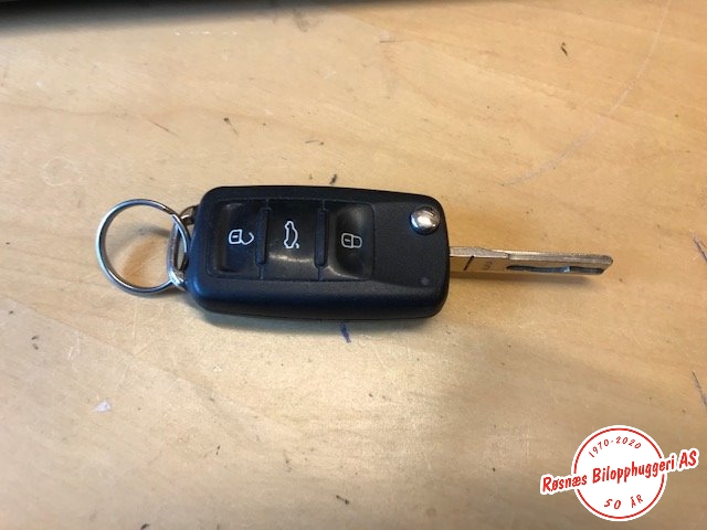 Nøkkel til VW Golf VI 2008-2012  (VOLKSWAGEN|5K0837202Q|)