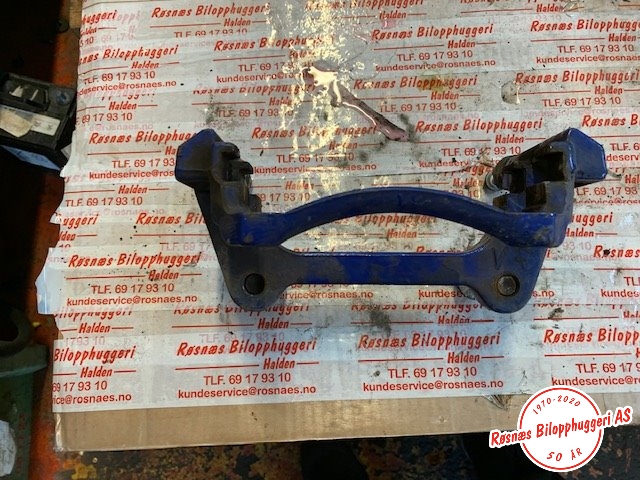 Bremsecaliper brakett til VW e-Golf, 2014-2017 (Fase 1)  (VOLKSWAGEN|)